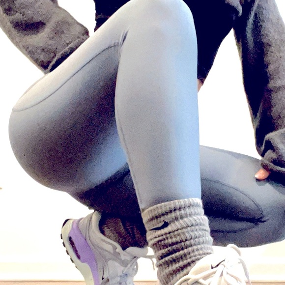 “Stormcloud” Legging XS 💜 Fabletics Cold Weather High-Waisted Legging 💜 - Picture 1 of 1